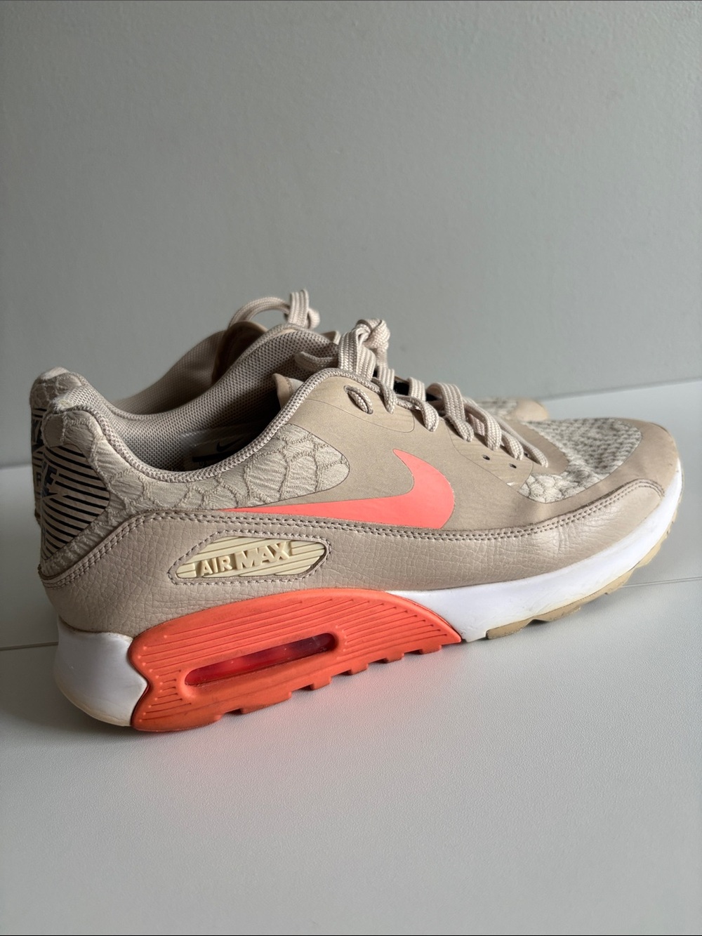 Nike Air Max 90 Premium Beige Coral Sneakers Women’s 9